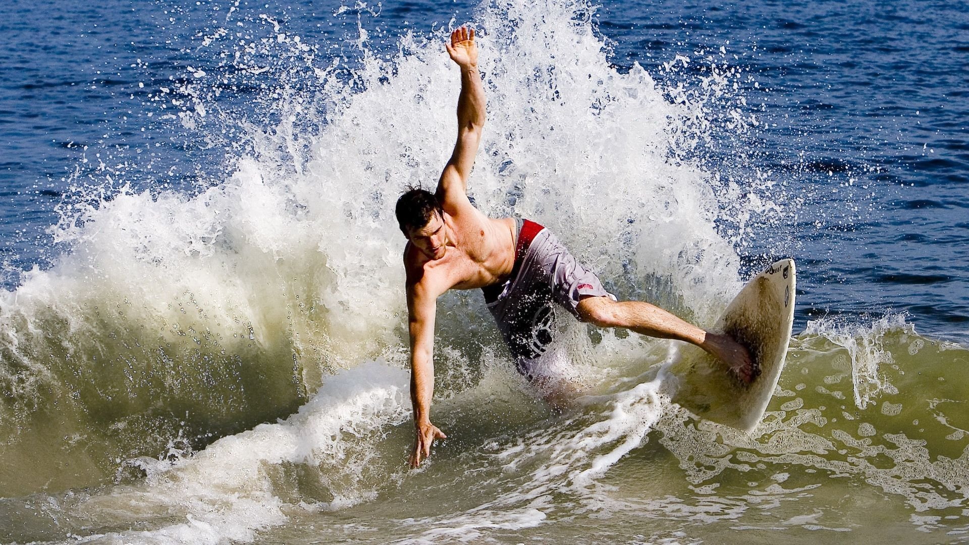智利翻盘荷兰,迪马利亚刷新纪录的南美风暴